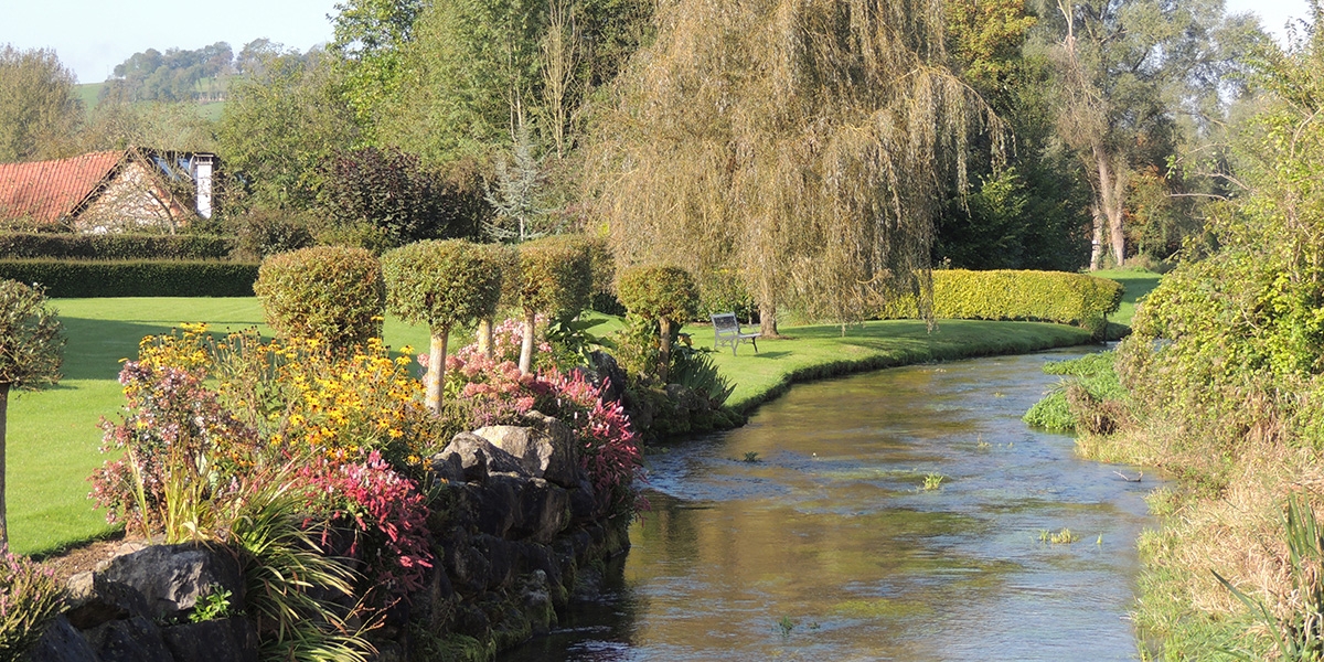 La rivière Course à Enquin-sur-Baillons (62)